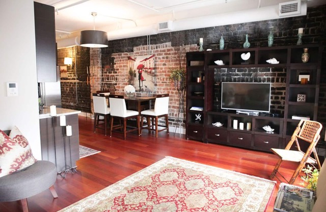Fabulous location, wonderful accommodations, walk to everything!