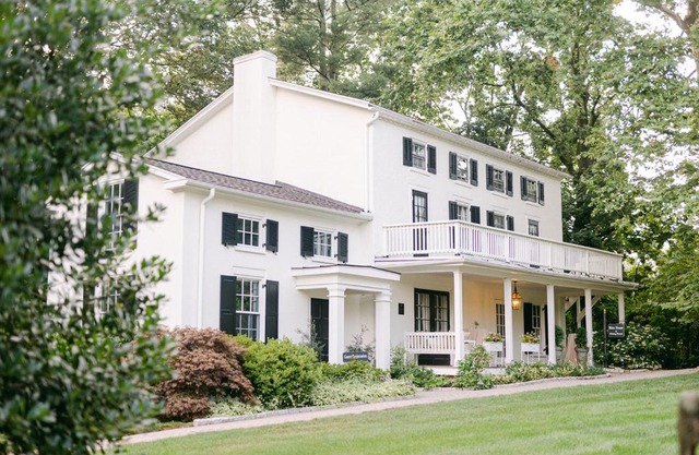 Fairville Inn