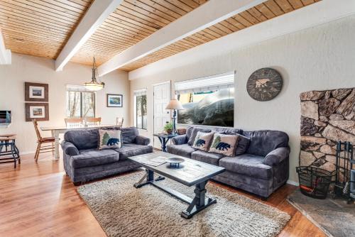 Fairway Park Cabin