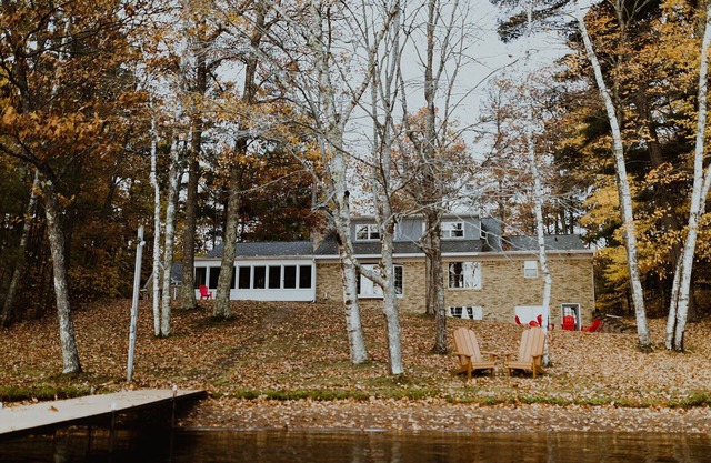 Fall Colors in Brick House | Spacious, Lakefront