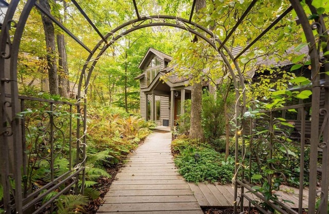 Fall Foliage Retreat & Hot Tub, Game Room+ at Black Bear Hideaway