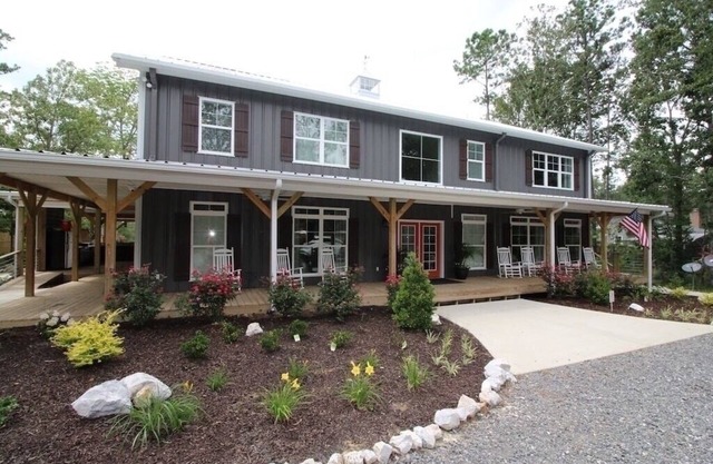 Fall Getaway at the UPPER level of Your Big Lake House-Hot tub, Kayaks, Fire Pit