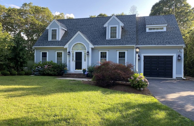 Falmouth Vacation Home at Country Club -Close to beach, ferry, golf and biking