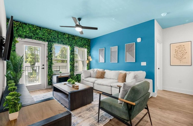 Family-Friendly 3-Bedroom Condo with Resort Pool