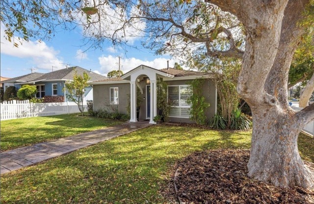Family friendly 2 bed room in a safe neighborhood