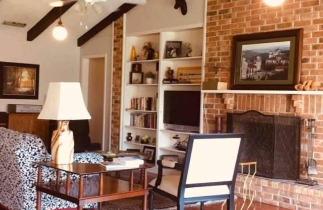 Family-Friendly Home w/Enclosed Backyard - Pups Welcome!
