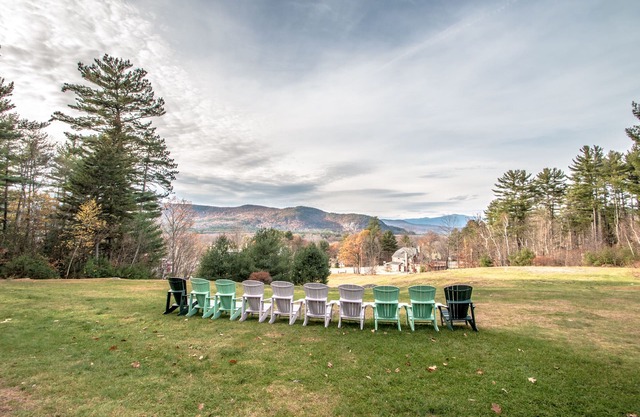 Family-Friendly North Conway Getaway – Spacious 3 bedrooms and Loft