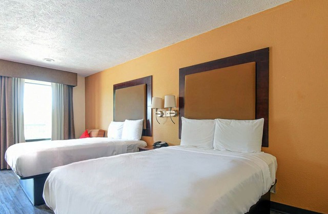 Family-Friendly Room w/Convenient Access to Local Wonders, Free Parking
