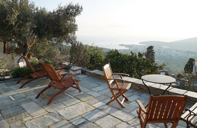 Family friendly, spacious, comfortable and calm, marvelous view. 194 s.m.