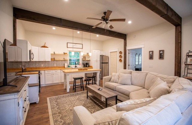 Family-Friendly Barn Retreat in West Jefferson, NC
