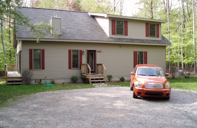 Family home, 3 bedrooms, 2 baths