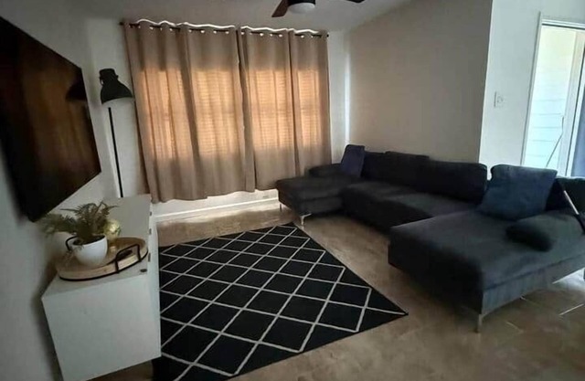 Family Home with 8 beds and pet friendly