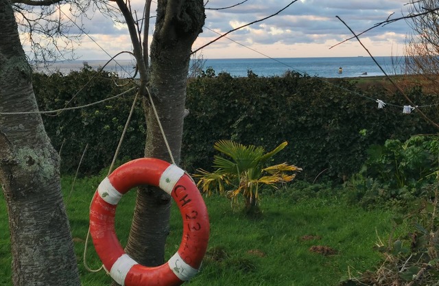 Family house with sea view sleeps 7 (possible 6 more in adjoining house)