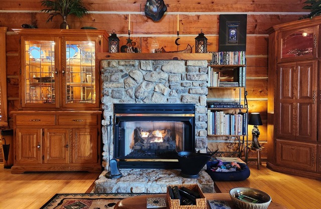 Family-owned, Views, Peaceful & Cozy Year Round.