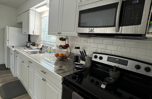 Fantastic apartment with AC in sunny Tampa