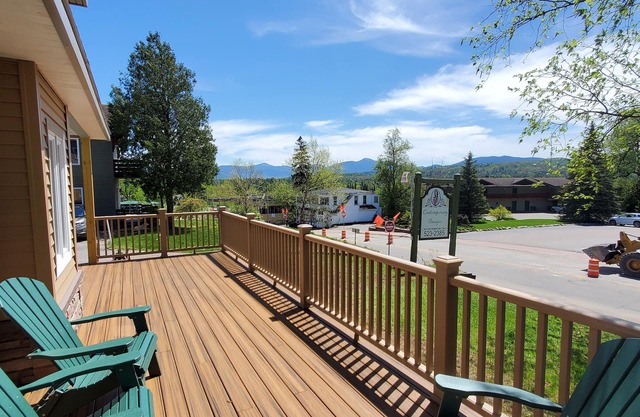 Fantastic Location. Walk anywhere. New total renovation. Huge Mt. view deck.