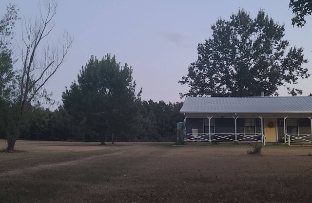 Farm getaway! Enjoy the solitude!