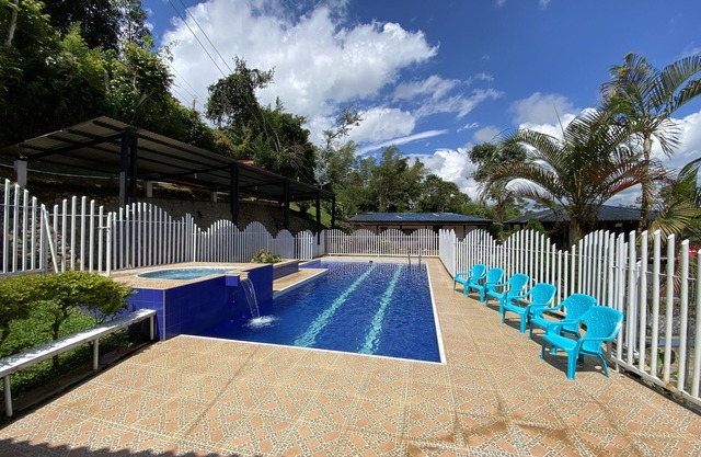 FARM VILLA MAJU KM24 VIA EL CARMEN DAGUA