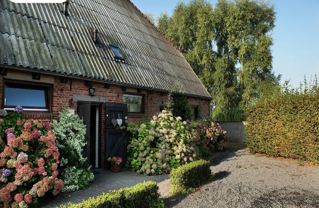 Farmhouse appartment in Eede
