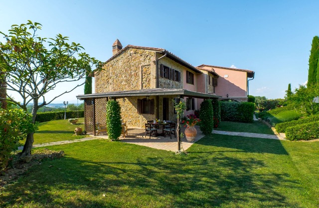 Farmhouse I Colli - located in Montaione in the heart of Tuscany