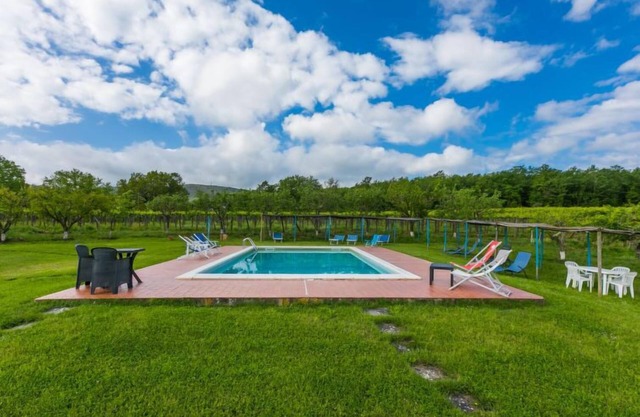 Fattoria Petraglia - Padronale by Interhome