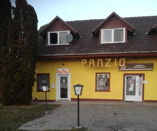 Fekete Macska Panzió