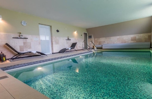 Ferienhaus für 6 Gäste mit 330m² in Groß Schwansee