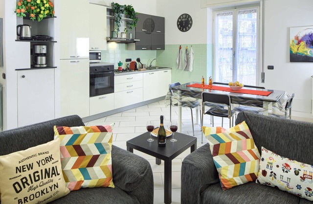 Fernanda 2: 2 bedrooms, 5 people, just 100m from the beach