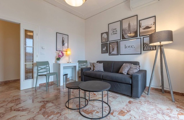 Ferrara The Castle Dazzling Apartment
