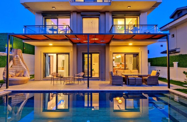 Fethiye Ciftlik 4 Bedroom Villa - 6385