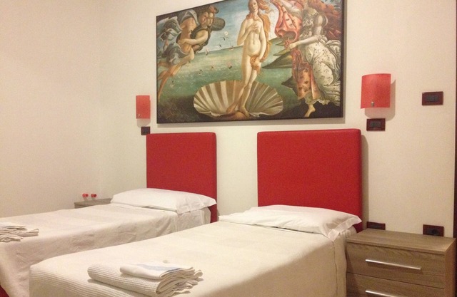 FIERA 5: Quiet and comfortable for tourism and business.In front of fair