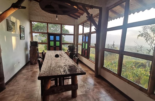 Finca campestre con hermosas vistas.