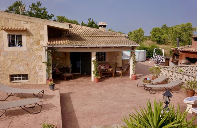 FINCA CAN TITOS: COZY HOUSE, MAJORCAN CHARACTER CLOSE TO THE BEST BEACHES