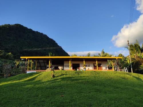 Finca La Antigua. finca tradicional Cafetera