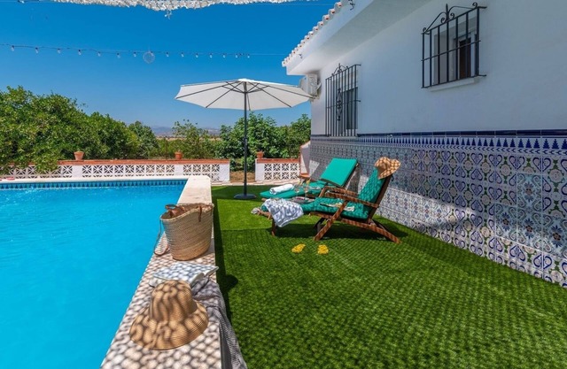 Finca Presencia Alhaurín de la Torre by Ruralidays
