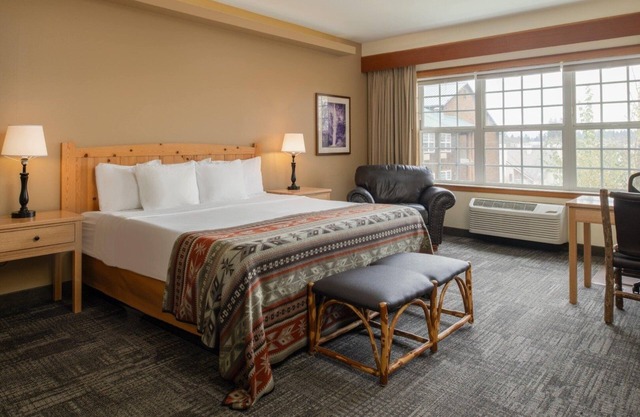 Find Comfort in Our Spacious Rooms w/Cozy Lodge Atmosphere