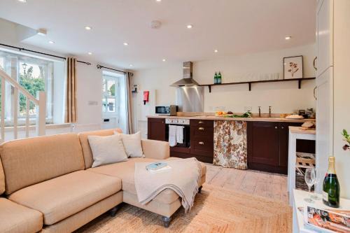 Finest Retreats - Courtside Cottage