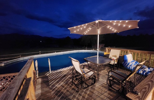 Finished Basement with 2-bedrooms in Luray with a pool and a firepit