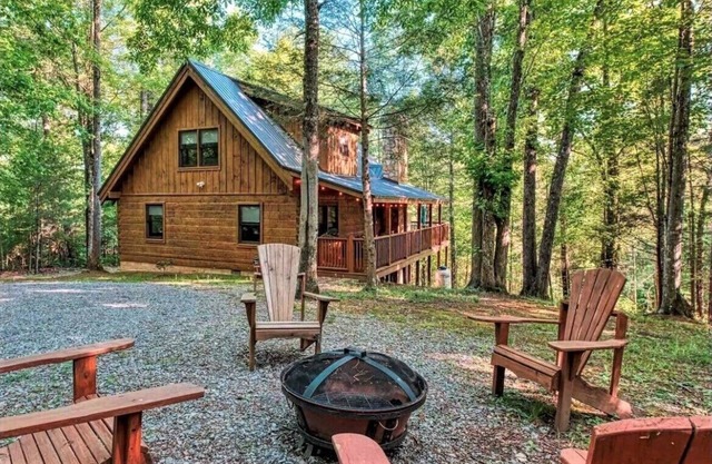 Fire Pit | Outdoor Hot Tub | Easy Access | Location: Walden's Creek Area