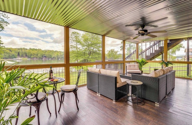 Fireside Nights & Family BBQs: Lake Chatuge Escape