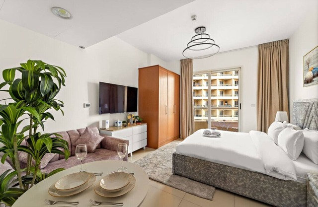 FIRST CLASS | Studio | Cozy & Chic Retreat