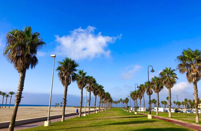 FIRST LINE BEACH APARTMENT WITH FANTASTIC SEA VIEWS
