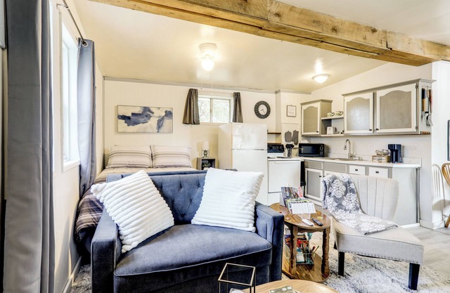 Fish, Boat & Hike: Norfork Lake Studio Near Marina
