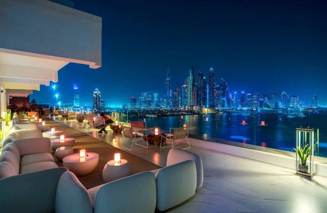 Five Palm Jumeirah 2 Bdr Full Sea View