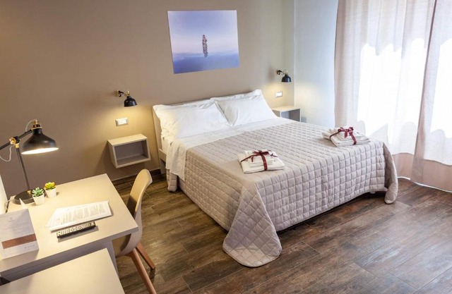 Five Rooms Brolo
