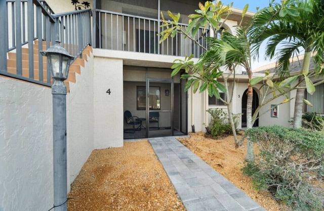 Flamingo Fun Condo in Cape Coral