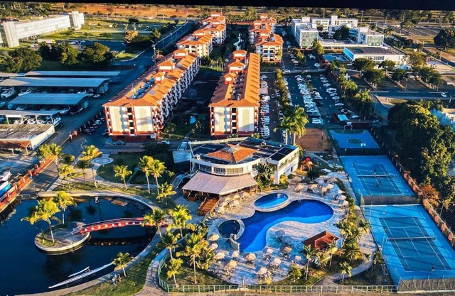 Flat Lake Side Decoração Retrô