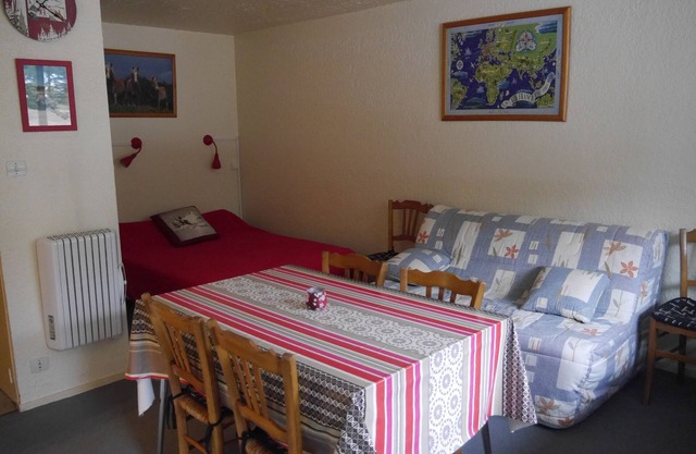 Flat Les Lobelies