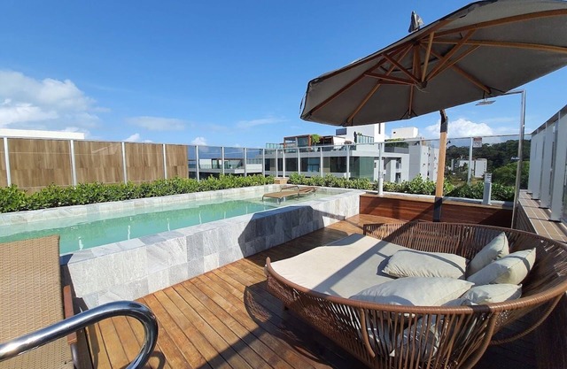 Flat Mobiliado a 100m da Praia de Cabo Branco