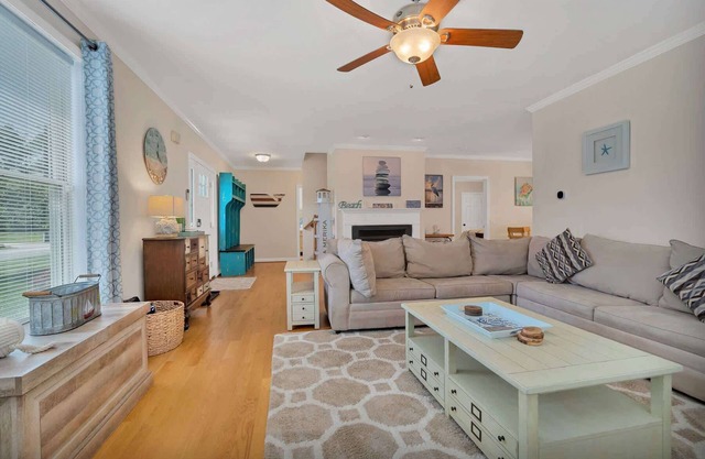 Flip Flop Hideaway - Family Beach Retreat